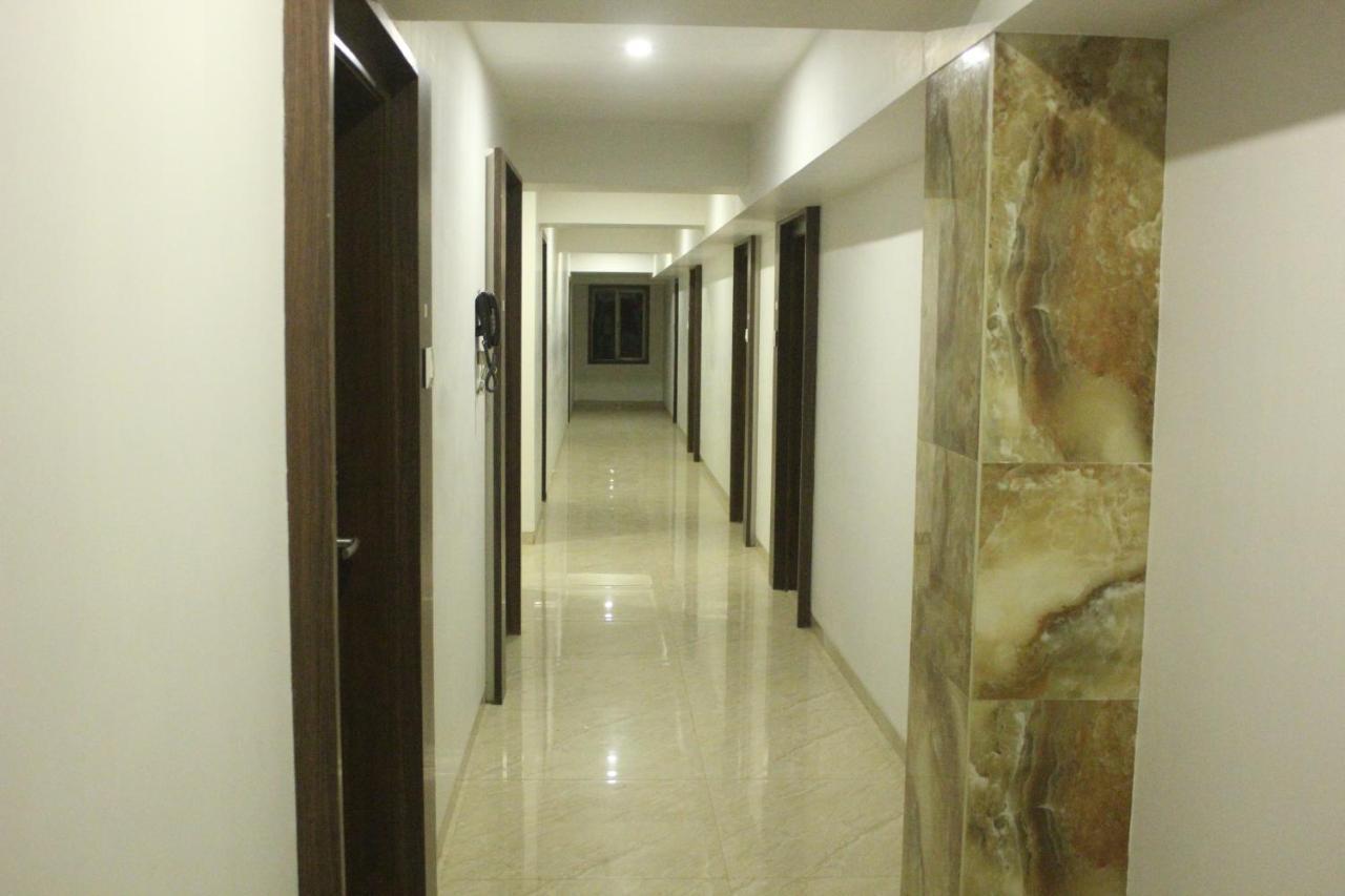 Hotel Nimantran Navi Mumbai Exterior foto